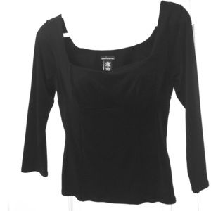 Moda International Top